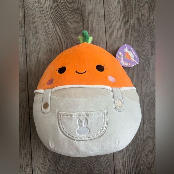 Squishmallows caroleena Orange Plush Toy with Overalls - Picture 1 of 3